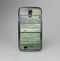 The Wooden Planks with Chipped Green Paint Skin-Sert Case for the Samsung Galaxy S4