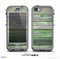 The Wooden Planks with Chipped Green Paint Skin for the iPhone 5c nüüd LifeProof Case