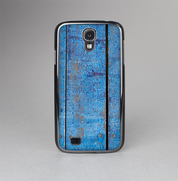The Worn Blue Paint on Wooden Planks Skin-Sert Case for the Samsung Galaxy S4