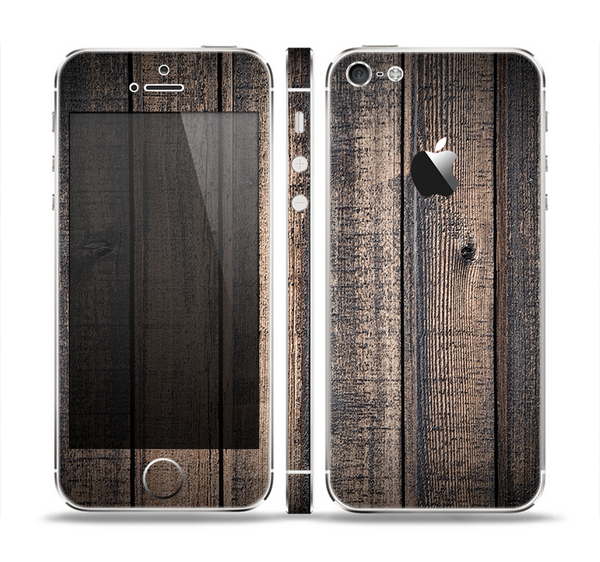 The Worn Planks of Wood Skin Set for the Apple iPhone 5