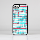 The Woven Trendy Green & Coral Skin-Sert Case for the Apple iPhone 5/5s