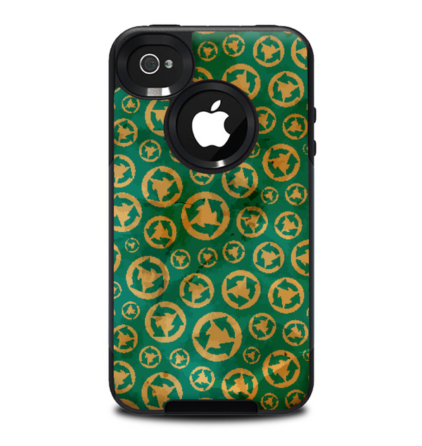 The Yellow and Green Recycle Pattern Skin for the iPhone 4-4s OtterBox Commuter Case