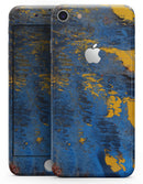 Abstract Blue and Gold Wet Paint - Skin-kit for the iPhone 8 or 8 Plus