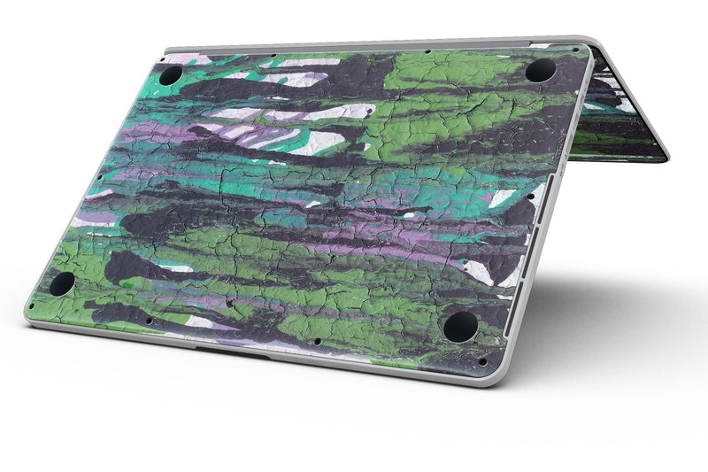 Abstract_Cracked_Green_Paint_Wall_-_13_MacBook_Pro_-_V8.jpg