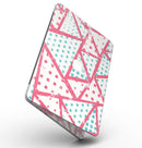Abstract_Red_and_Teal_Overlaps_-_13_MacBook_Pro_-_V2.jpg