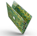 Abstract_Wet_Paint_Green_Lines_-_13_MacBook_Pro_-_V9.jpg