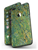 Abstract_Wet_Paint_Green_Lines_-_iPhone_7_Plus_-_FullBody_4PC_v4.jpg