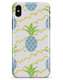 Animated Retro Pineapples - iPhone X Clipit Case