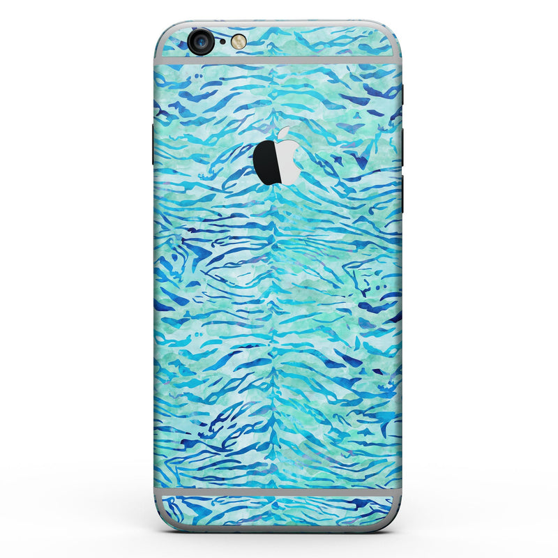 Aqua_Watercolor_Tiger_Pattern_-_iPhone_6s_-_Sectioned_-_View_15.jpg