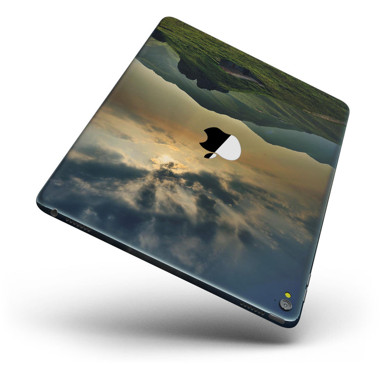 Beautiful Countryside - iPad Pro 97 - View 2.jpg