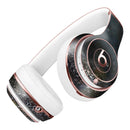 Black Unfocused Glowing Shimmer Full-Body Skin Kit for the Beats by Dre Solo 3 Wireless Headphones