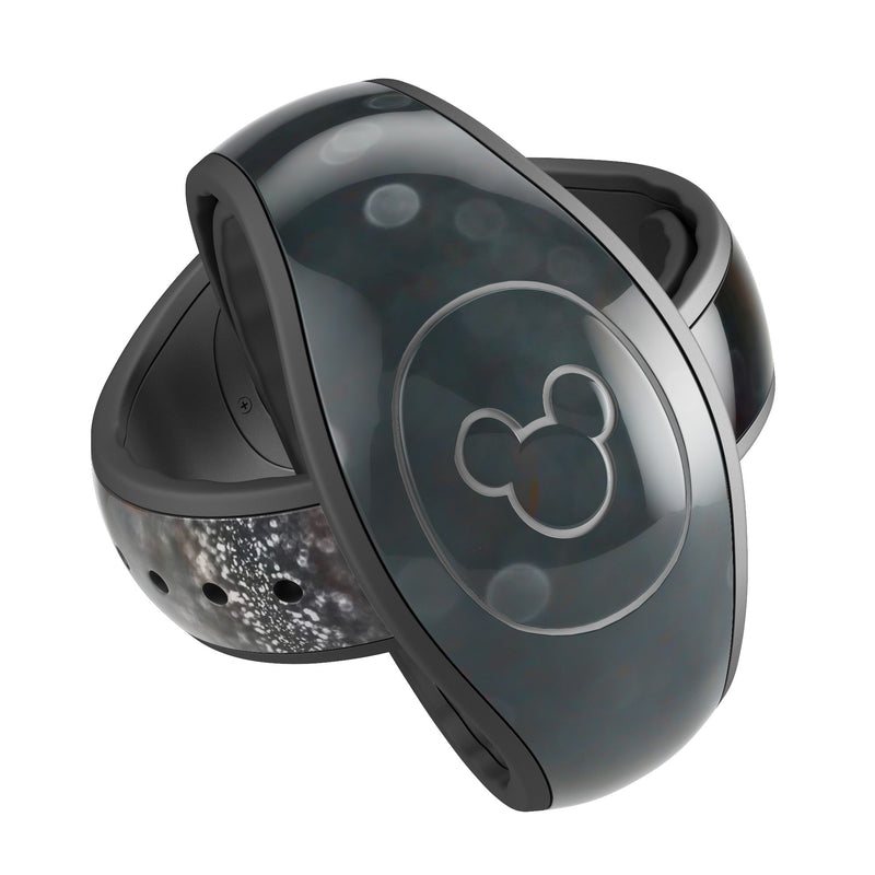 Black Unfocused Glowing Shimmer - Decal Skin Wrap Kit for the Disney Magic Band