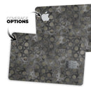 Black Watercolor Ring Pattern - Premium Protective Decal Skin-Kit for the Apple Credit Card
