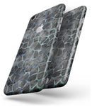 Black and Blue Watercolor Giraffe Pattern - Skin-kit for the iPhone 8 or 8 Plus