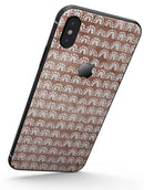 Black and Brown Grunge Surface with White Semi-Circles - iPhone X Skin-Kit