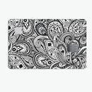 Black and White Aztec Paisley - Premium Protective Decal Skin-Kit for the Apple Credit Card