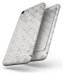 Black and White Floral Chess Pattern - Skin-kit for the iPhone 8 or 8 Plus