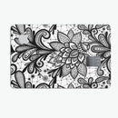 Black and White Geometric Floral - Premium Protective Decal Skin-Kit for the Apple Credit Card