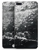 Black and White Grungy Marble Surface - Skin-kit for the iPhone 8 or 8 Plus