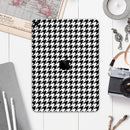 Black and White Houndstooth Pattern - Full Body Skin Decal for the Apple iPad Pro 12.9", 11", 10.5", 9.7", Air or Mini (All Models Available)