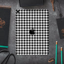Black and White Houndstooth Pattern - Full Body Skin Decal for the Apple iPad Pro 12.9", 11", 10.5", 9.7", Air or Mini (All Models Available)