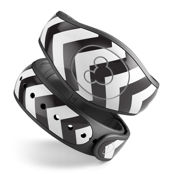 Black and White Zigzag Chevron Pattern - Decal Skin Wrap Kit for the Disney Magic Band