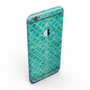 Blue-Green_Watercolor_Quatrefoil_-_iPhone_6s_-_Sectioned_-_View_3.jpg
