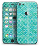 Blue-Green_Watercolor_Quatrefoil_-_iPhone_7_-_FullBody_4PC_v2.jpg