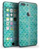 Blue-Green_Watercolor_Quatrefoil_-_iPhone_7_Plus_-_FullBody_4PC_v3.jpg