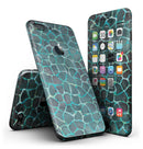 Blue-Green_and_Black_Watercolor_Giraffe_Pattern_-_iPhone_7_Plus_-_FullBody_4PC_v2.jpg