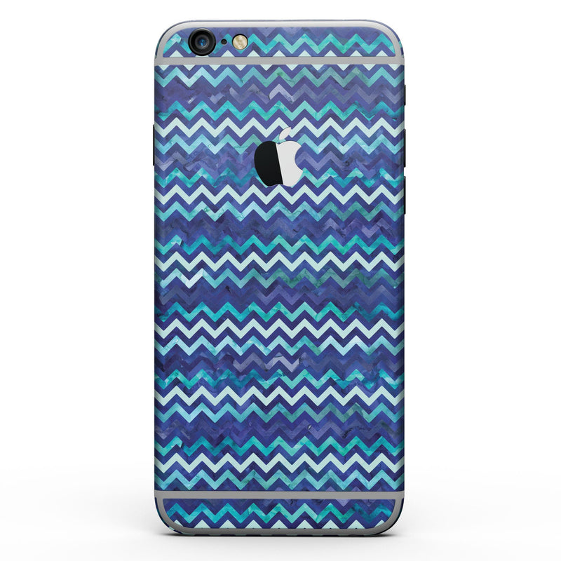 Blue_Multi_Watercolor_Chevron_-_iPhone_6s_-_Sectioned_-_View_15.jpg