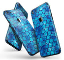 Blue_Sorted_Large_Watercolor_Polka_Dots_-_iPhone_7_-_FullBody_4PC_v11.jpg