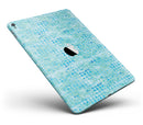 Blue_Textured_Triangle_Pattern_-_iPad_Pro_97_-_View_1.jpg
