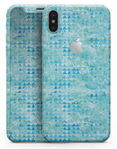 Blue Textured Triangle Pattern - iPhone X Skin-Kit