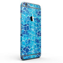 Blue_Watercolor_Giraffe_Pattern_-_iPhone_6s_-_Sectioned_-_View_1.jpg