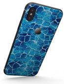Blue Watercolor Giraffe Pattern - iPhone X Skin-Kit