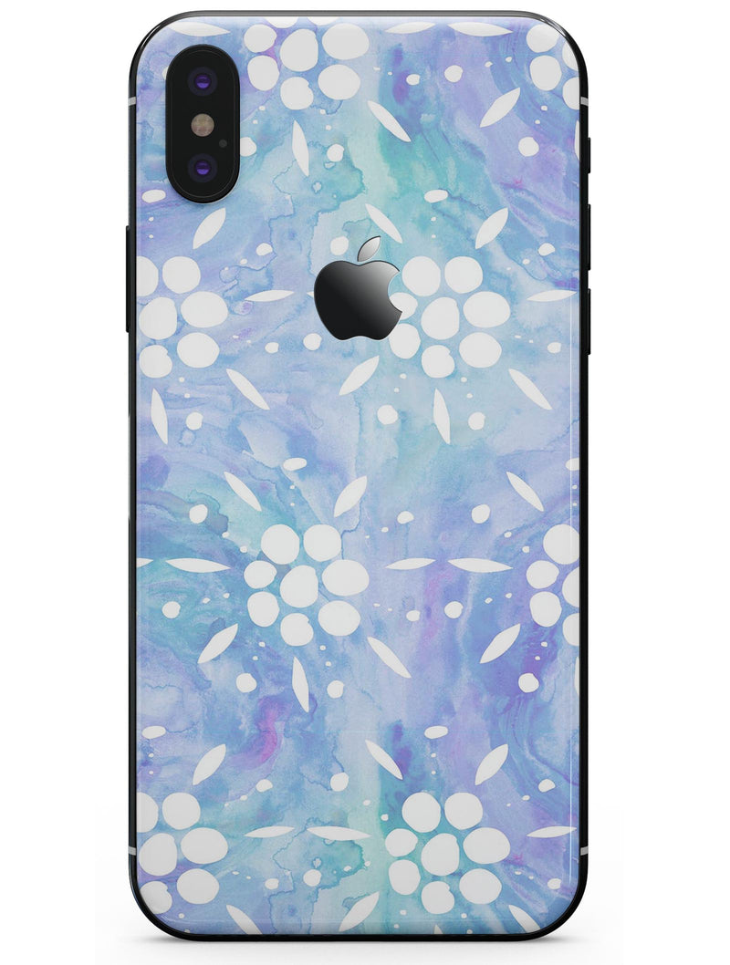 Blue Watercolor and White Flower Print Pattern - iPhone X Skin-Kit