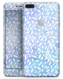 Blue and White Watercolor Leaves Pattern - Skin-kit for the iPhone 8 or 8 Plus