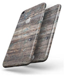 Bolted Horizontal Woodgrain - Skin-kit for the iPhone 8 or 8 Plus