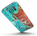 Bright_Turquise_Rusted_Surface_-_Galaxy_S7_Edge_-_V1.jpg?