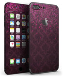 Burgandy_Falling_Micro_Hearts_-_iPhone_7_Plus_-_FullBody_4PC_v3.jpg