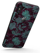 Burgundy and Turquoise Floral Velvet - iPhone X Skin-Kit