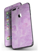 Clouded_Purple_Grunge_Over_White_Chevron_-_iPhone_7_Plus_-_FullBody_4PC_v4.jpg