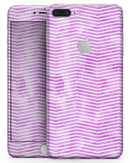 Clouded Purple Grunge Over White Chevron - Skin-kit for the iPhone 8 or 8 Plus