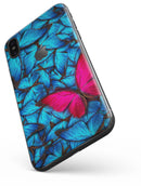 Contrasting Butterfly - iPhone X Skin-Kit