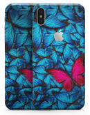Contrasting Butterfly - iPhone X Skin-Kit