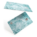 Cracked Turquise Marble Surface - Premium Protective Decal Skin-Kit for the Apple Credit Card