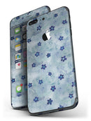 Cute_Watercolor_Flowers_over_Blue_-_iPhone_7_Plus_-_FullBody_4PC_v4.jpg