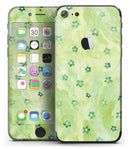 Cute_Watercolor_Flowers_over_Green_-_iPhone_7_-_FullBody_4PC_v2.jpg