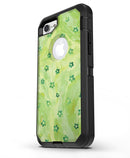 Cute_Watercolor_Flowers_over_Green_iPhone7_Defender_V3.jpg